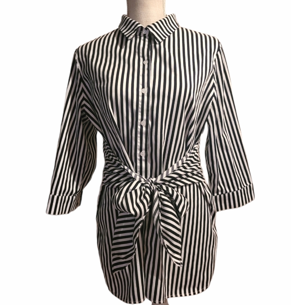 New York&Company 3/4 Sleeve Striped Front Knot Top Black & White Large